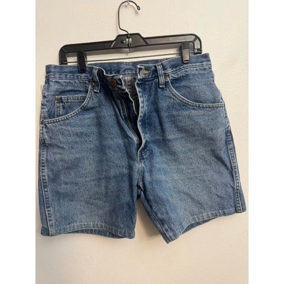 Wrangler Other - Wrangler Mens Regular Fit Denim Shorts Medium Wash Blue 96501DS Cotton Size 34